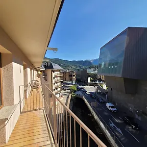New A 25m Del Telecabina De 643 Apartamento