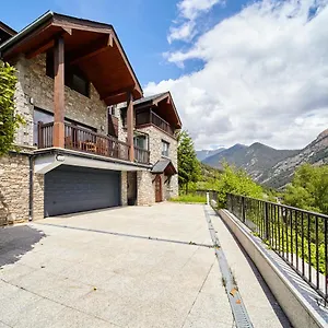 El Salze Villa